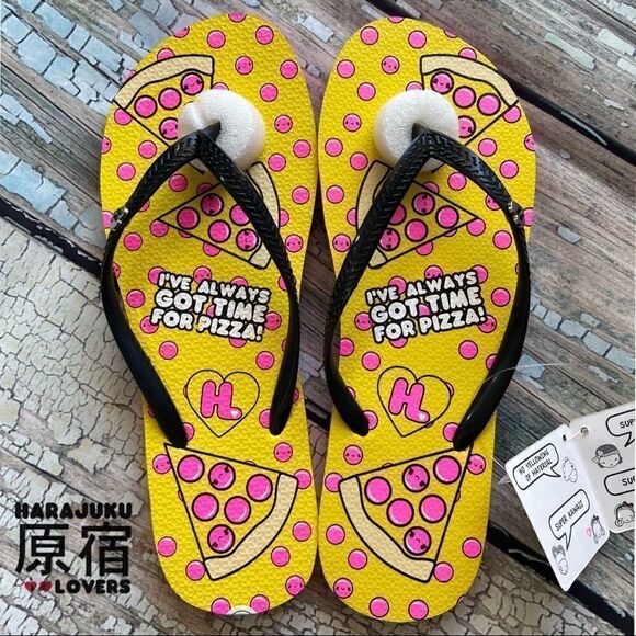 Harajuku Lovers by Gwen Stefani Pizza Flip Flops - Picture 1 of 5